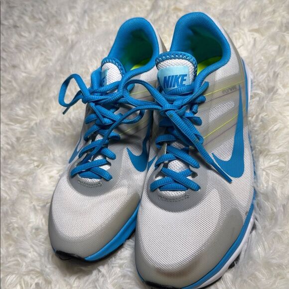 Nike Gray and Blue Running Shoes - Picture 2 of 6